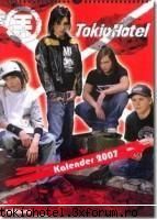 se gaseste coperta doar in supper!!! :wink2: calendar tokio hotel!!!!